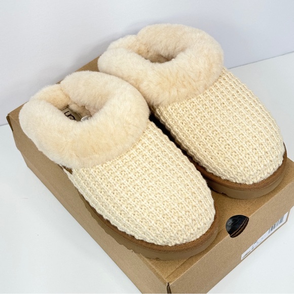 UGGS Knit Plush Slippers - Picture 4 of 6